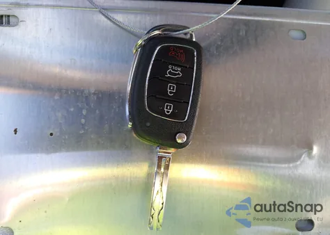 2017 Hyundai Tucson Se z USA, uszkodzony, nr VIN KM8J33A41HU485117